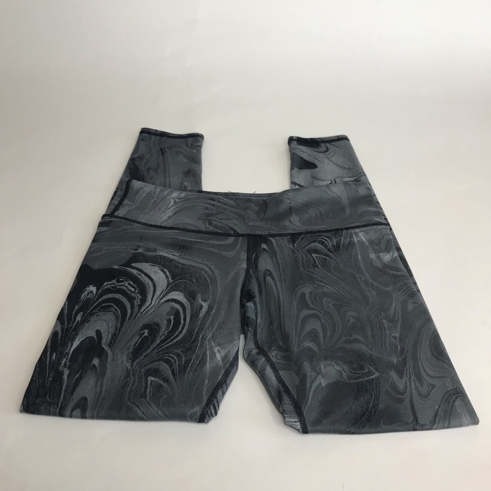 Alo yoga pants